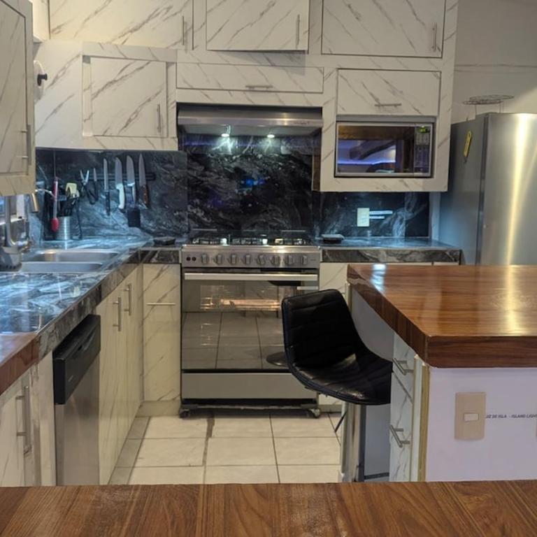 Unique Location Spacious Apartment in Zona Romántica - Apartamento de 3 dormitorios - 24