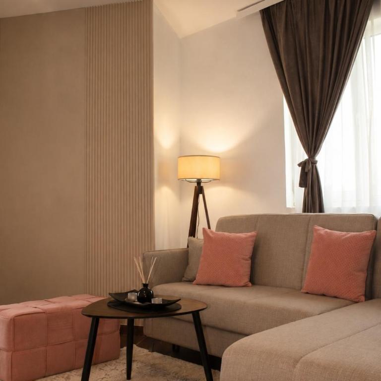Apartments Katana - Familiensuite mit Balkon - 12