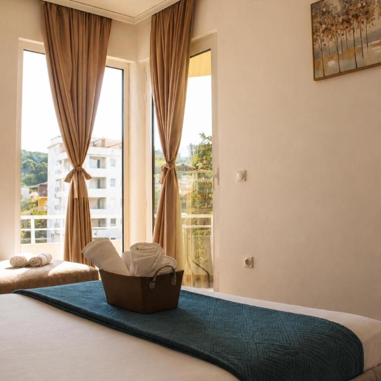 Apartments Katana - Familiensuite mit Balkon - 7