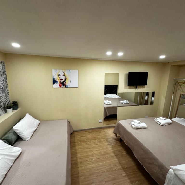 Plebiscito House I - Two-Bedroom House - 10