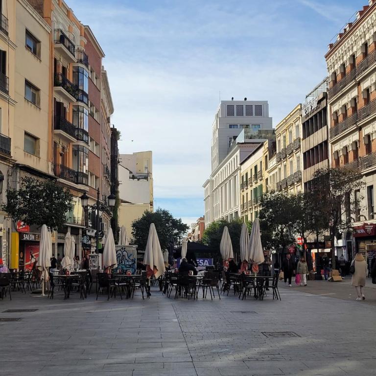 Exclusive studio next to Gran Vía with a jacuzzi - Apartamento de 1 dormitorio - 16