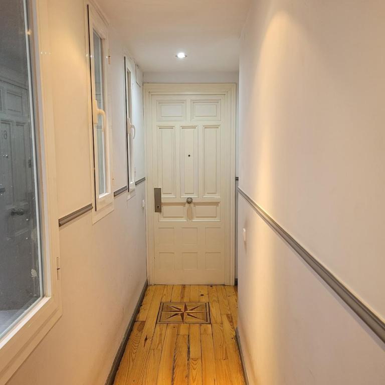 Exclusive studio next to Gran Vía with a jacuzzi - Apartamento de 1 dormitorio - 24