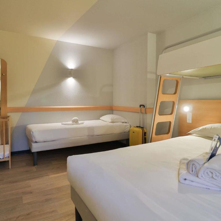 Hotel ibis budget Aix Les Bains - Grésy - Chambre Familiale Standard - 7