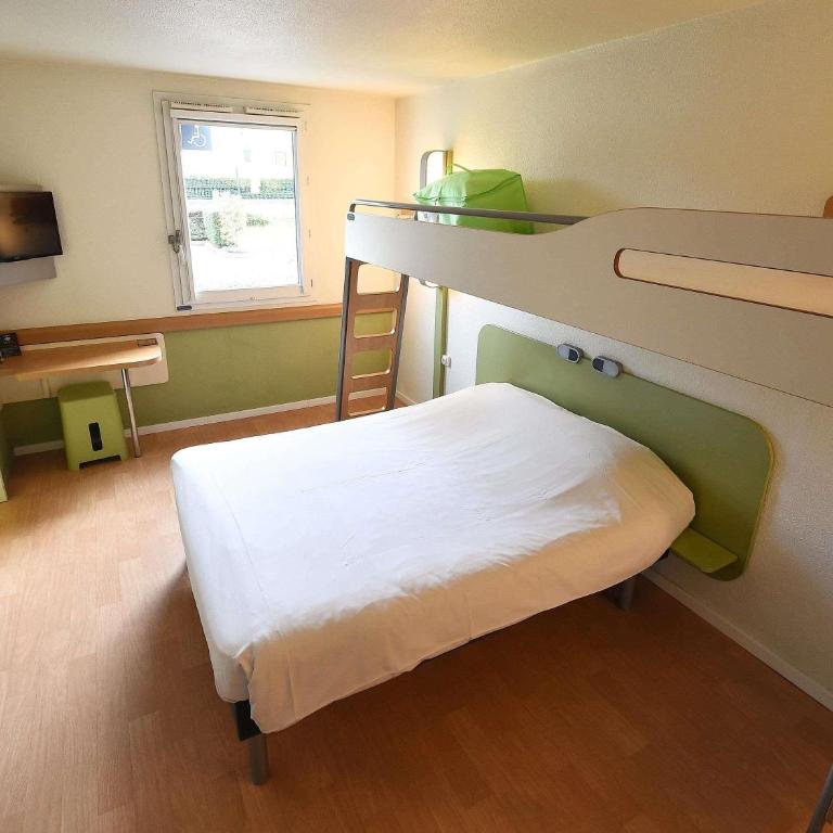 ibis budget Dijon Saint Apollinaire - Chambre Double Standard - Accessible aux Personnes à Mobilité Réduite - 2