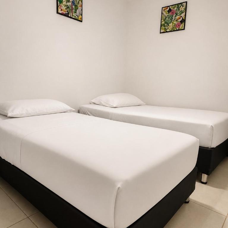 Apartamento muy cerca al Parque del Café con Piscina - Montenegro 101A - Apartamento de 2 dormitorios - 10