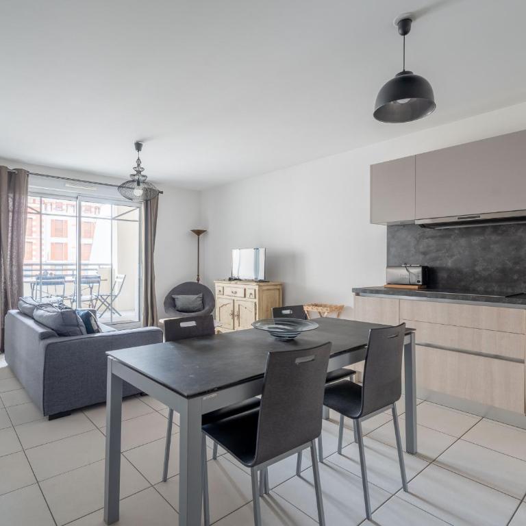 Appartement Central à Arcachon avec 2 Chambres, Parking Privé et Proche Plages - FR-1-319-16 - Apartment (6 Adults) - 10