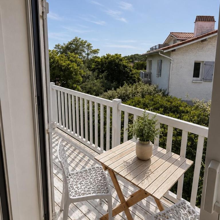 Charmant T2 rénové avec balcon, parking privé, à 2 pas des plages de Capbreton pour 4 personnes - FR-1-239-1071 - Appartement 1 Chambre - 6