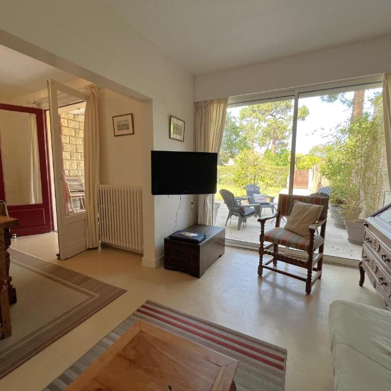 Maison familiale, quartier prisé - 7 pers. - FR-1-474-299 - Villa - 12