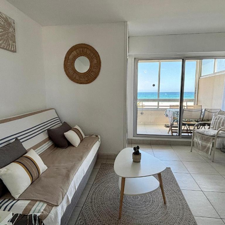 Studio cabine vue mer, parking sécurisé - pers. - FR-1-748-38 - Apartment - 1