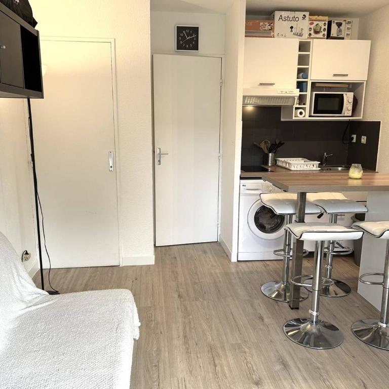 Studio climatisé à 200m de la plage, 4 couchages - FR-1-251-913 - Appartement - 6