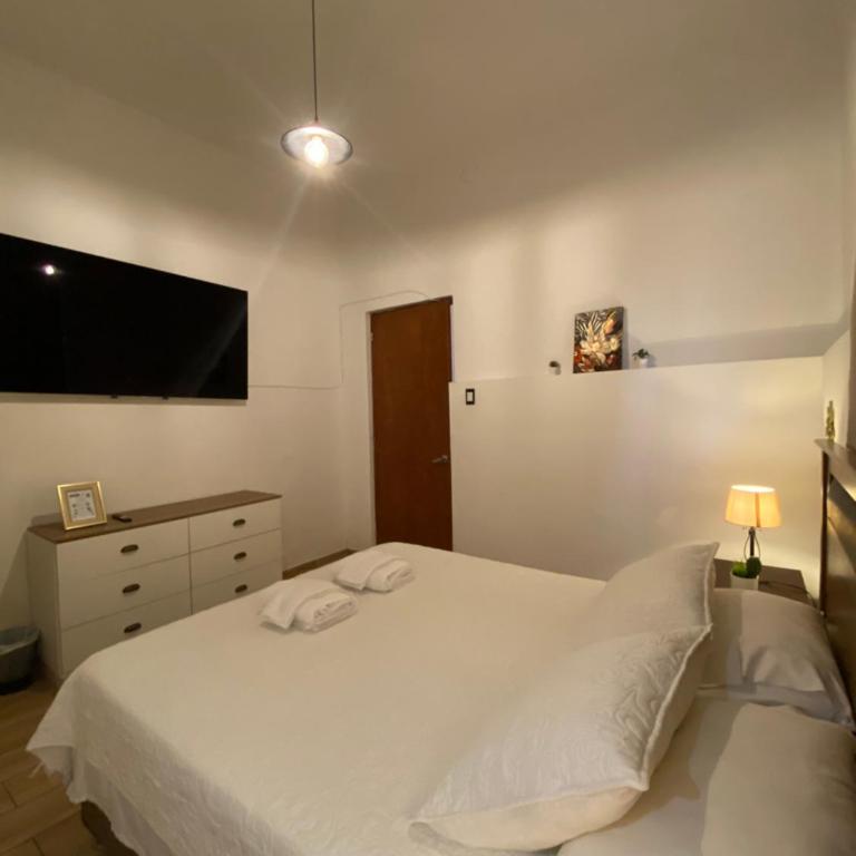 Lince Apartments - Three-Bedroom Apartment - 6
