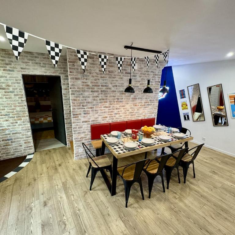 24H Legend - House 10 People With Private Terrace - Maison 4 Chambres - 16