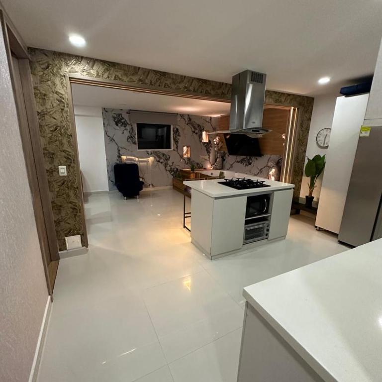 Laureles de lujo - Two-Bedroom Apartment - 4