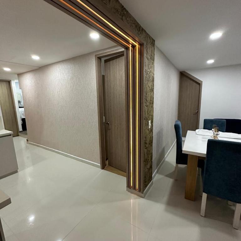 Laureles de lujo - Two-Bedroom Apartment - 28