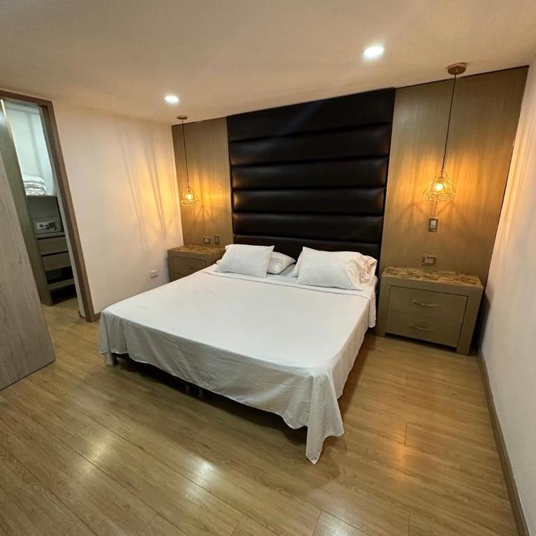 Laureles de lujo - Two-Bedroom Apartment - 30