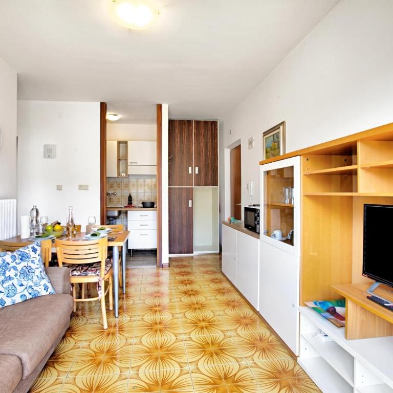 Casa Silvia 50m From The Lake - Happy Rentals - Appartamento con Balcone - 3