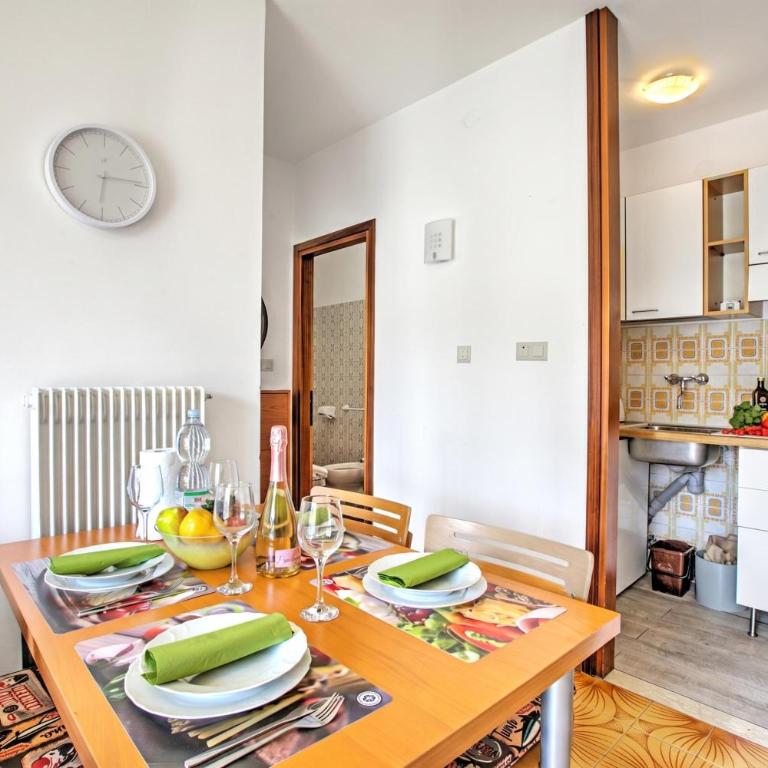 Casa Silvia 50m From The Lake - Happy Rentals - Appartamento con Balcone - 8