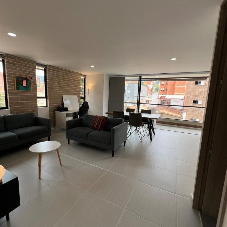 Apartment on Castellana - Two-Bedroom Apartment - 6