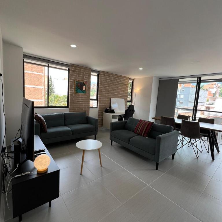 Apartment on Castellana - Two-Bedroom Apartment - 13