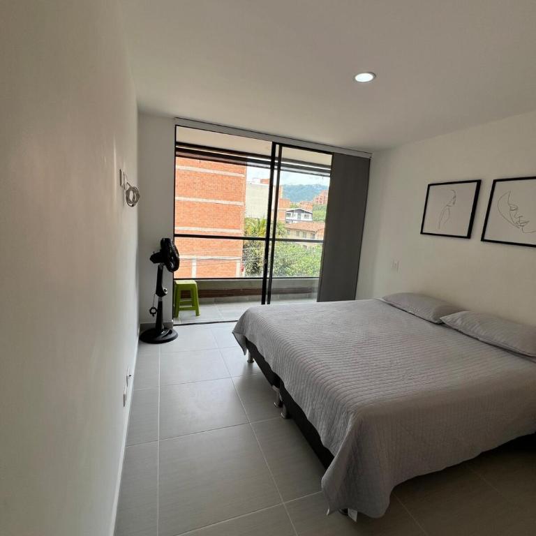 Apartment on Castellana - Two-Bedroom Apartment - 25