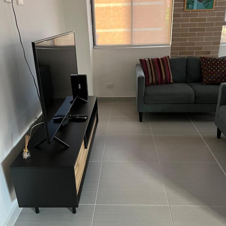 Apartment on Castellana - Two-Bedroom Apartment - 32