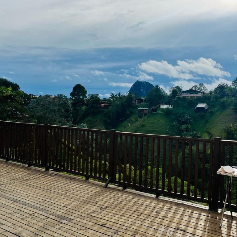 Apartamento La bonita guatape - Three-Bedroom Apartment - 8
