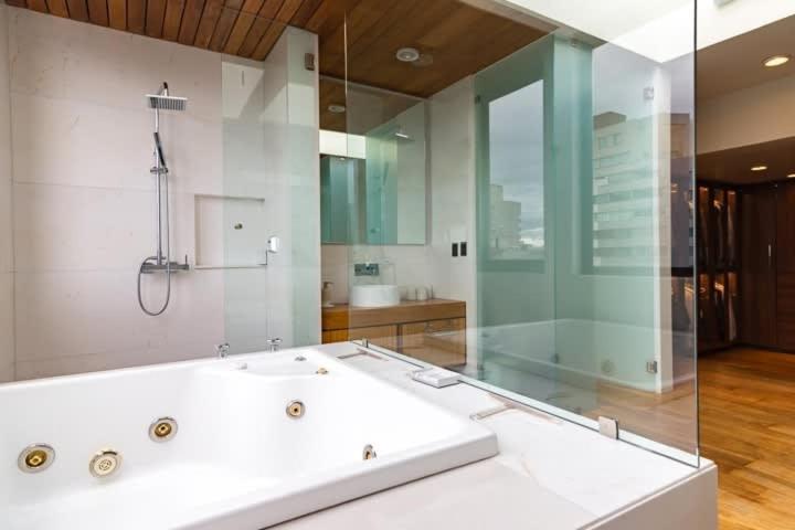 Sky High Luxury Penthouse - Appartement 1 Chambre - 23