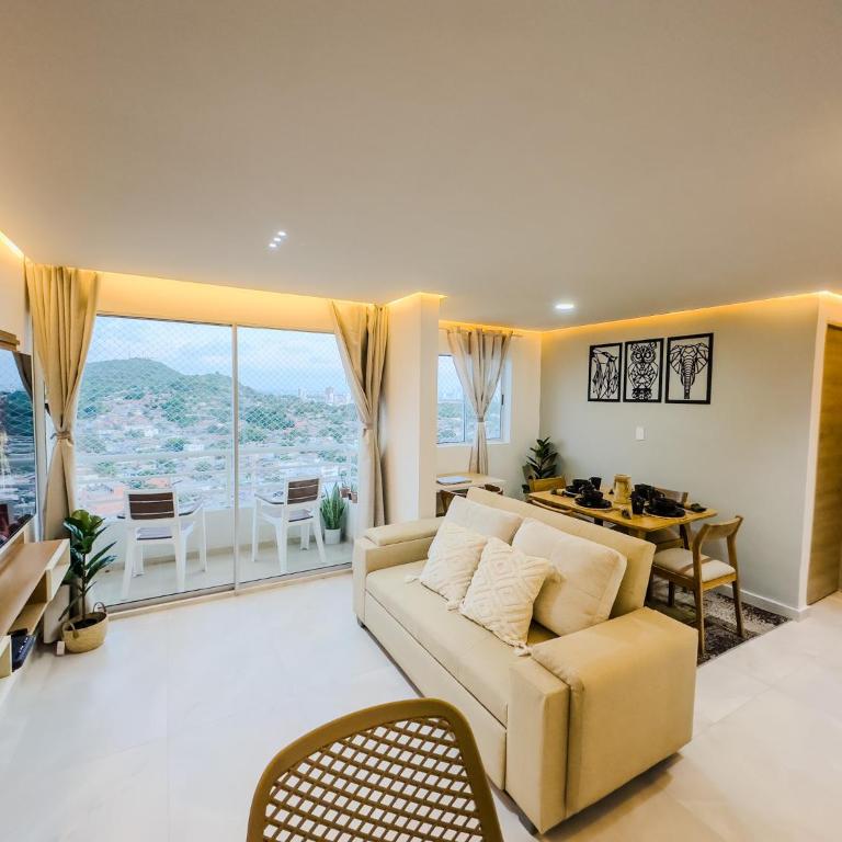 Apartamento cerca de la playa - Three-Bedroom Apartment - 1