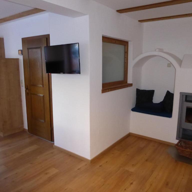 Birnhornblick - Standard Two-Bedroom Apartment - 4