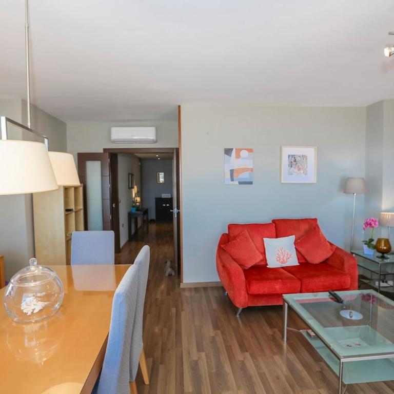 Stunning 2BR Apartment with Panoramic Sea Views - Two-Bedroom Apartment - 24