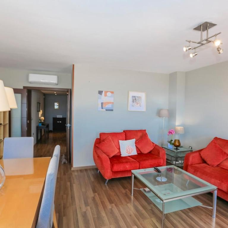 Stunning 2BR Apartment with Panoramic Sea Views - Two-Bedroom Apartment - 32