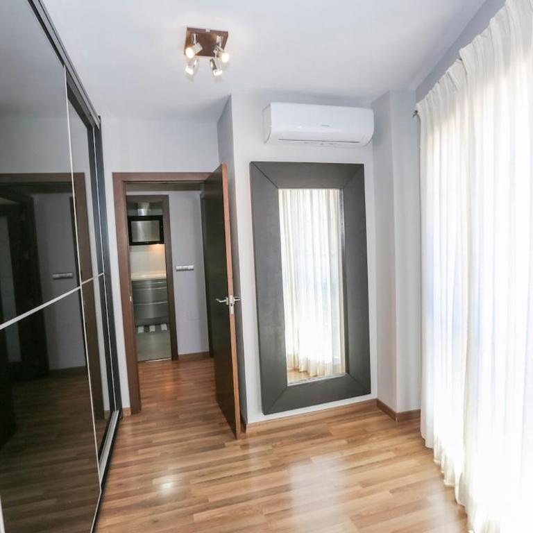 Stunning 2BR Apartment with Panoramic Sea Views - Two-Bedroom Apartment - 42