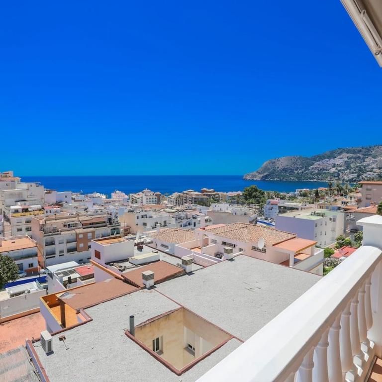 Stunning 2BR Apartment with Panoramic Sea Views - Two-Bedroom Apartment - 53