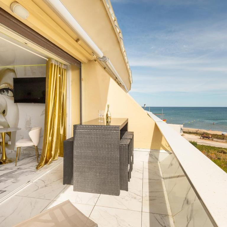 Aurea Heliopolis - Vue Mer Exceptionnelle Face à la Plage - Appartement - 2