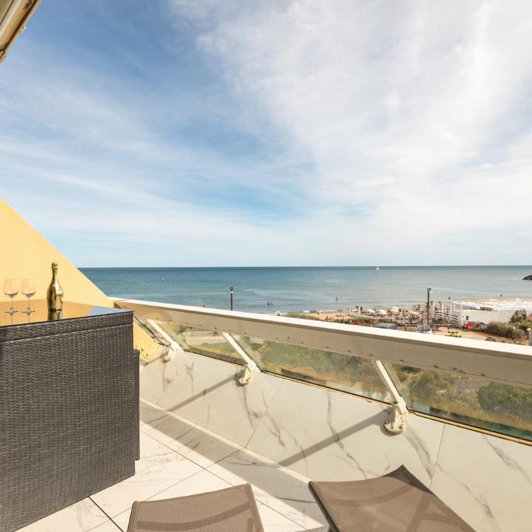 Aurea Heliopolis - Vue Mer Exceptionnelle Face à la Plage - Appartement - 4