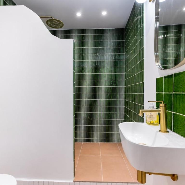 Stylish 2BR with AC Heart of Villefranche - Appartement 2 Chambres - 4