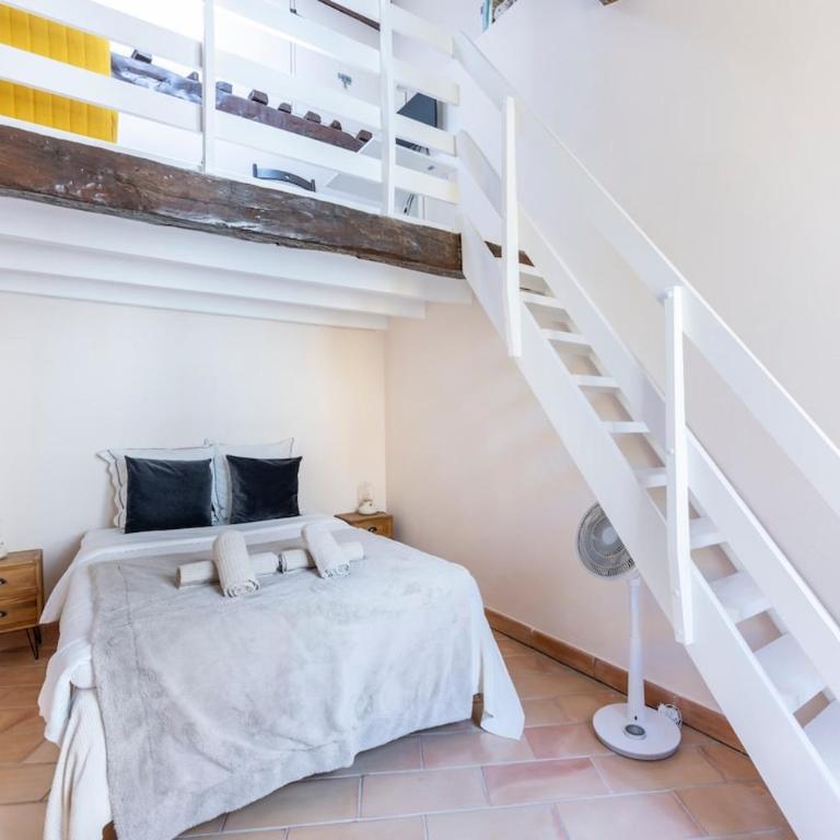 Stylish 2BR with AC Heart of Villefranche - Appartement 2 Chambres - 13