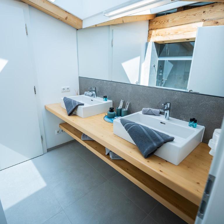 Panorama Quartier Seefeld - Apartment mit 1 Schlafzimmer und Balkon - 4
