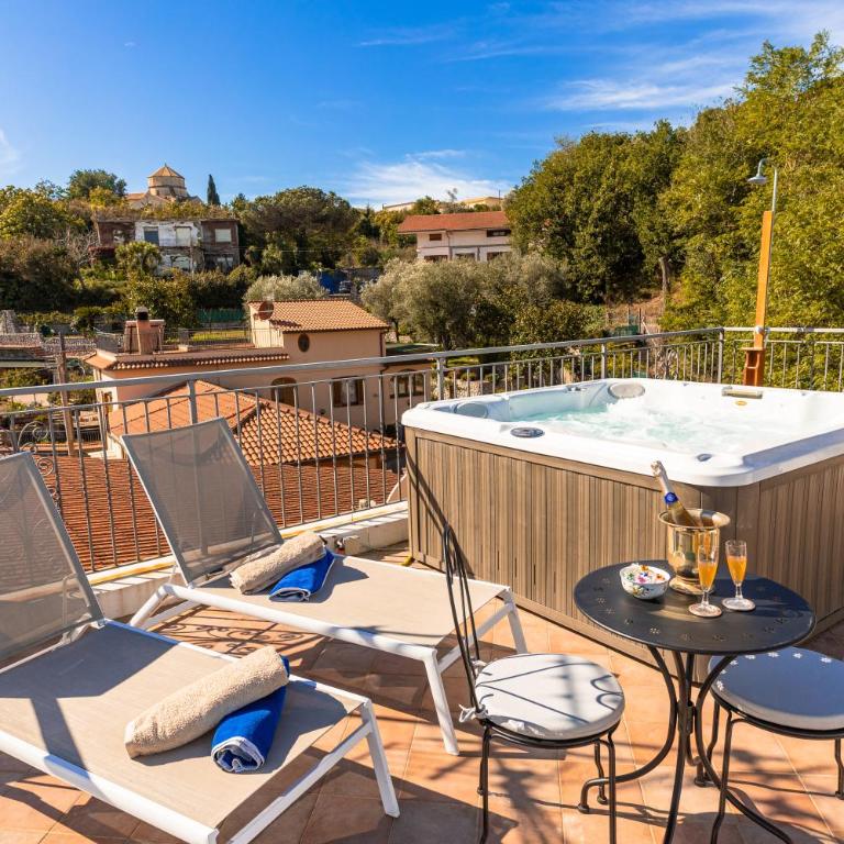 Villa Rosa private Jacuzzi with sea view - Villa con Vista Mare - 17