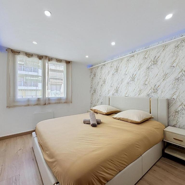 Magnifique appartement rénové dans le cœur de Menton - Two-Bedroom Apartment - 31
