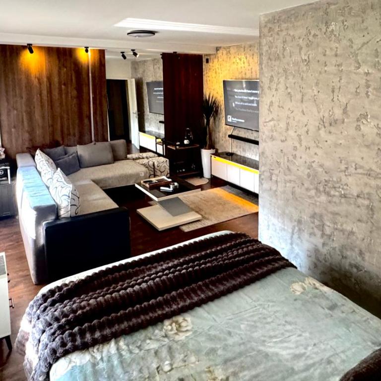 Nis Centar - parking - Apartman sa 1 Spavaćom Sobom - 1