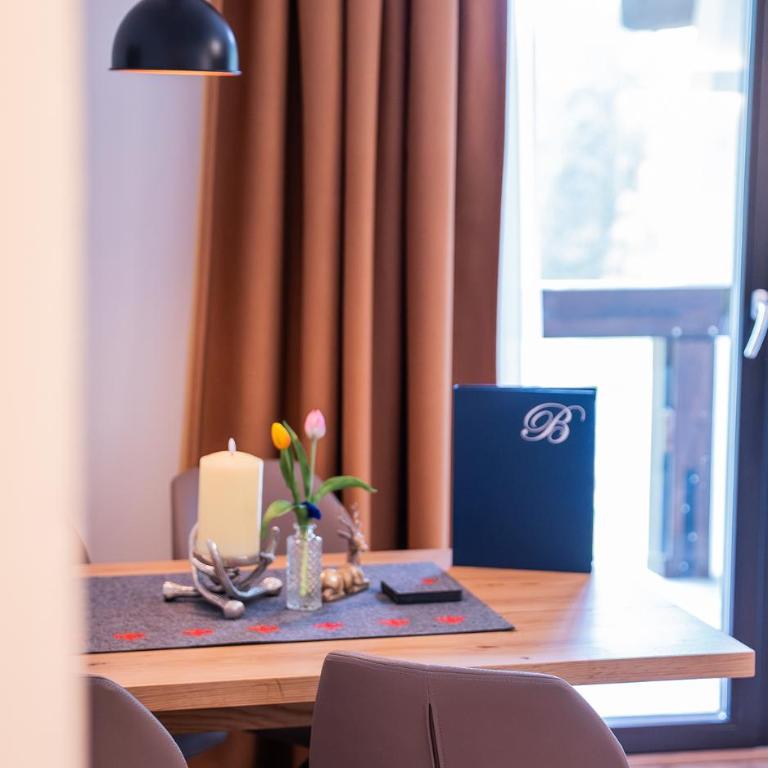 Panorama Quartier Seefeld - Apartment mit 1 Schlafzimmer und Balkon - 20