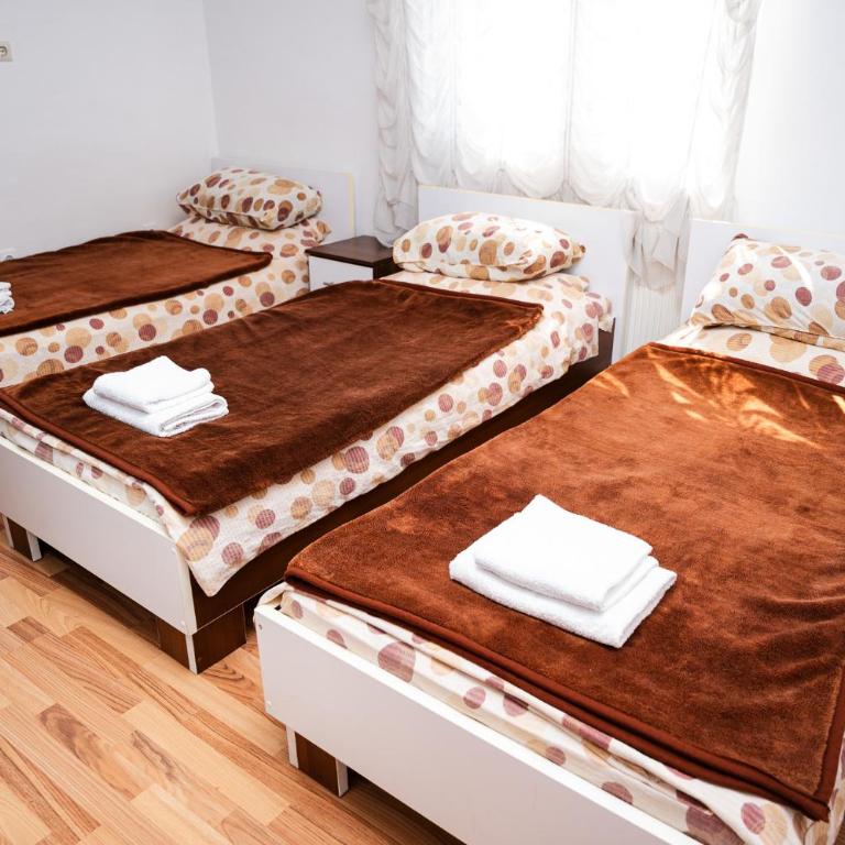 Villa Palma 2 - With Free Parking - Osnovna Trokrevetna Soba - 2