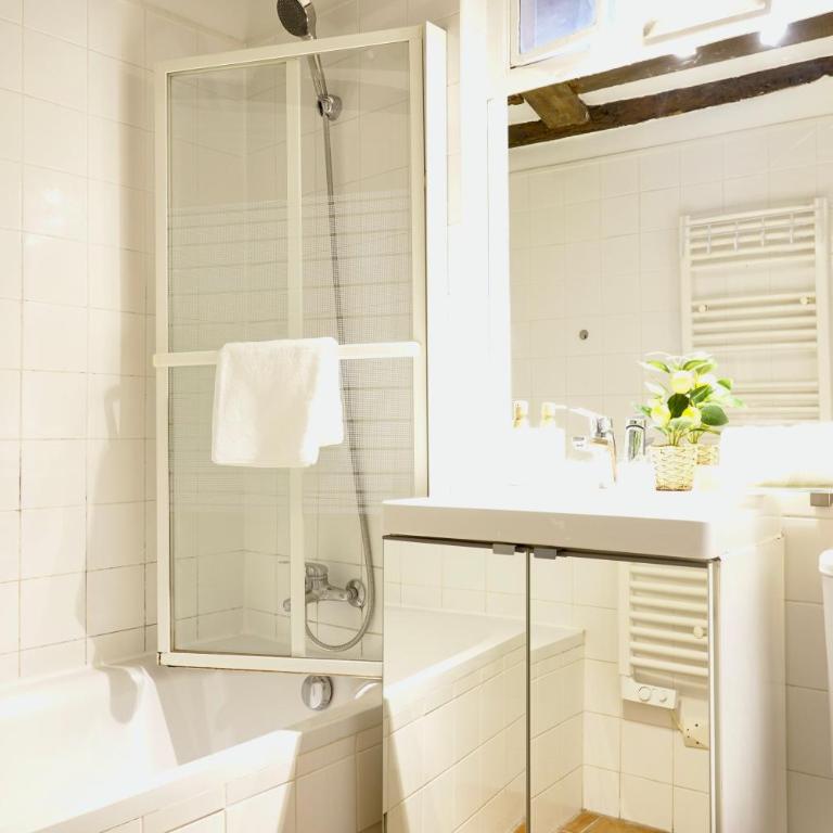 Boeme Cozy Apartment City Center - Appartement 1 Chambre - 5