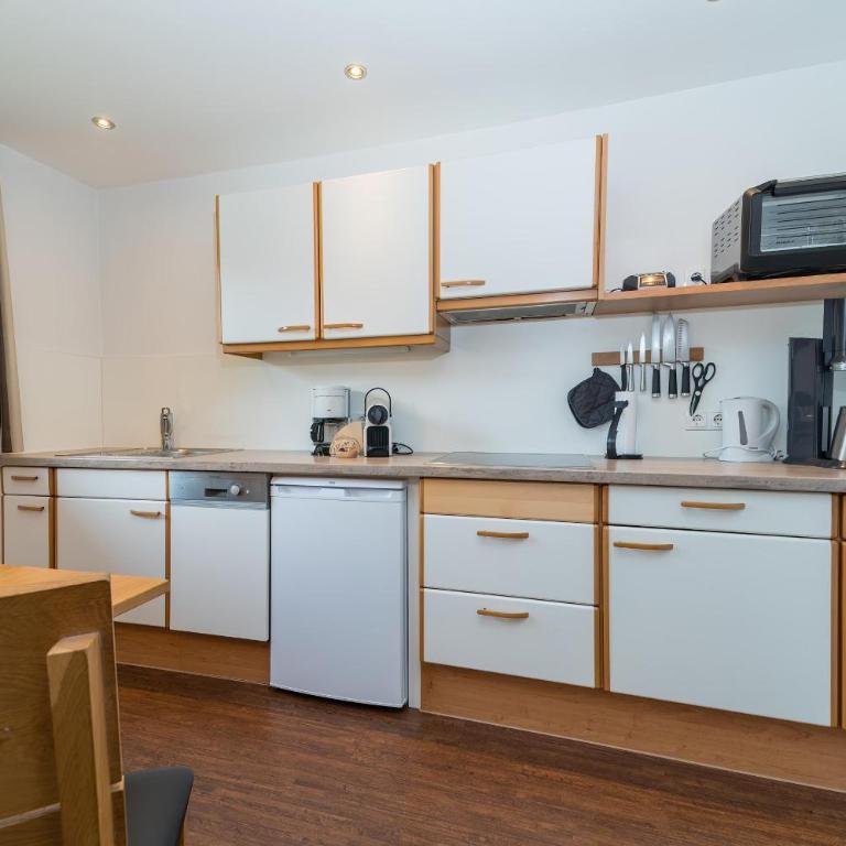 Haus Gant - Apartment mit Dusche - 5