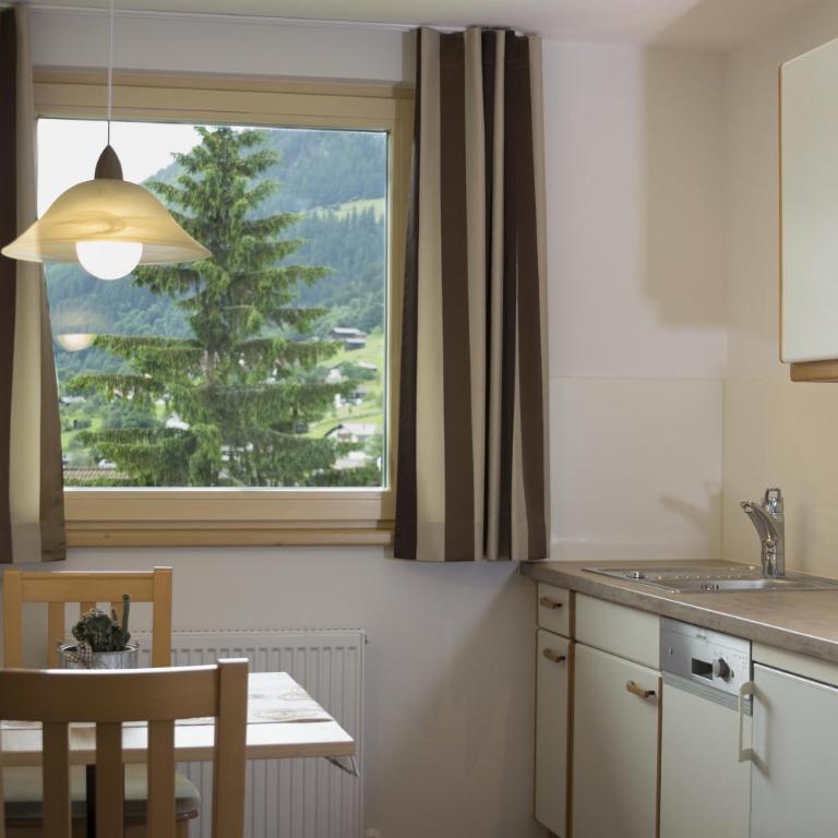 Haus Gant - Apartment mit Dusche - 8