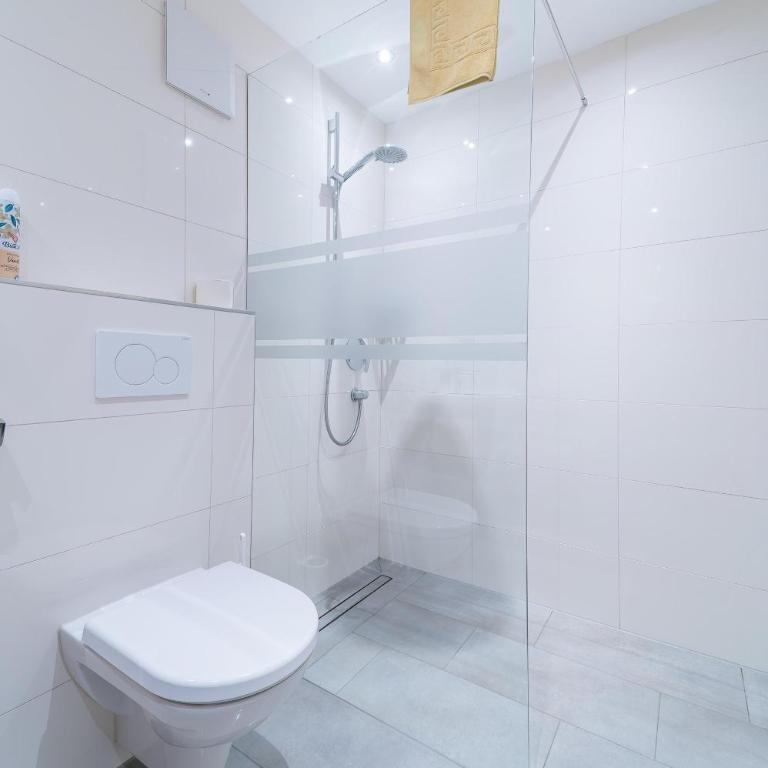 Haus Gant - Apartment mit 3 Schlafzimmern und Dusche - 24
