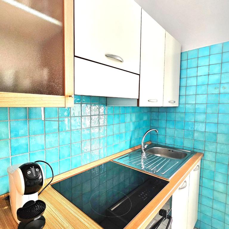 Domo Koralia - Appartamento in pieno centro - Appartamento con 1 Camera da Letto e Balcone - 10