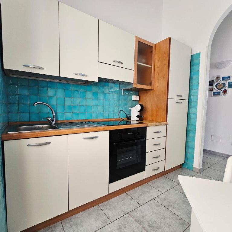 Domo Koralia - Appartamento in pieno centro - Appartamento con 1 Camera da Letto e Balcone - 8