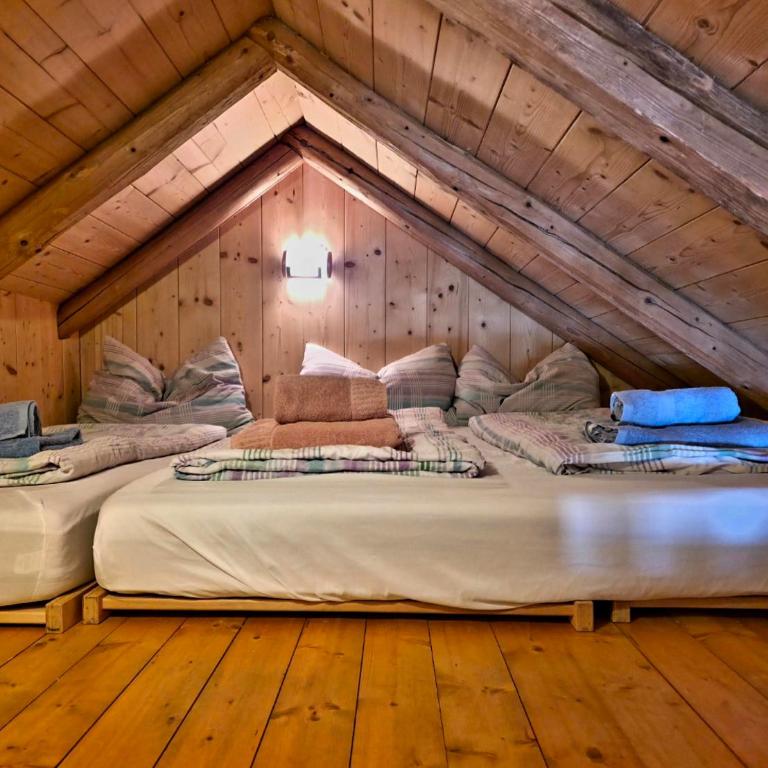 DIRNDL Kammer - Two-Bedroom Apartment - 25